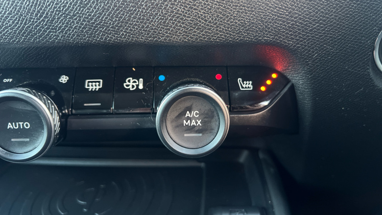 Citroen C4 100kW Shine Plus 50kWh 5dr Auto Electric Hatchback